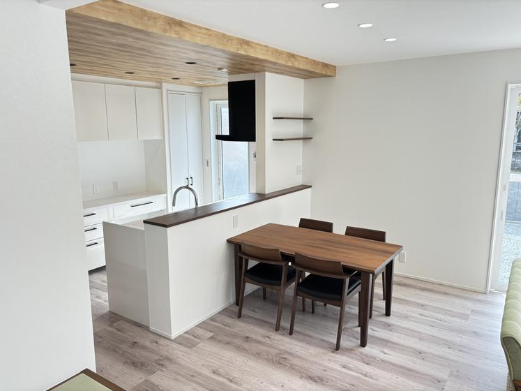 土地+建物（3LDK)+外構工事及び付帯設備含む総額￥3,678万円
立地条件：土地成型が良く駐車がスムーズな配置計画で日当たり良好な閑静な住宅地
建物のポイント：新築建売住宅　長期優良住宅認定・耐震性能は国内最高等級の3取得
住宅省エネ2025子育てグリーン住宅支援事業　長期優良住宅80万円補助金受給対象住宅のイメージ6