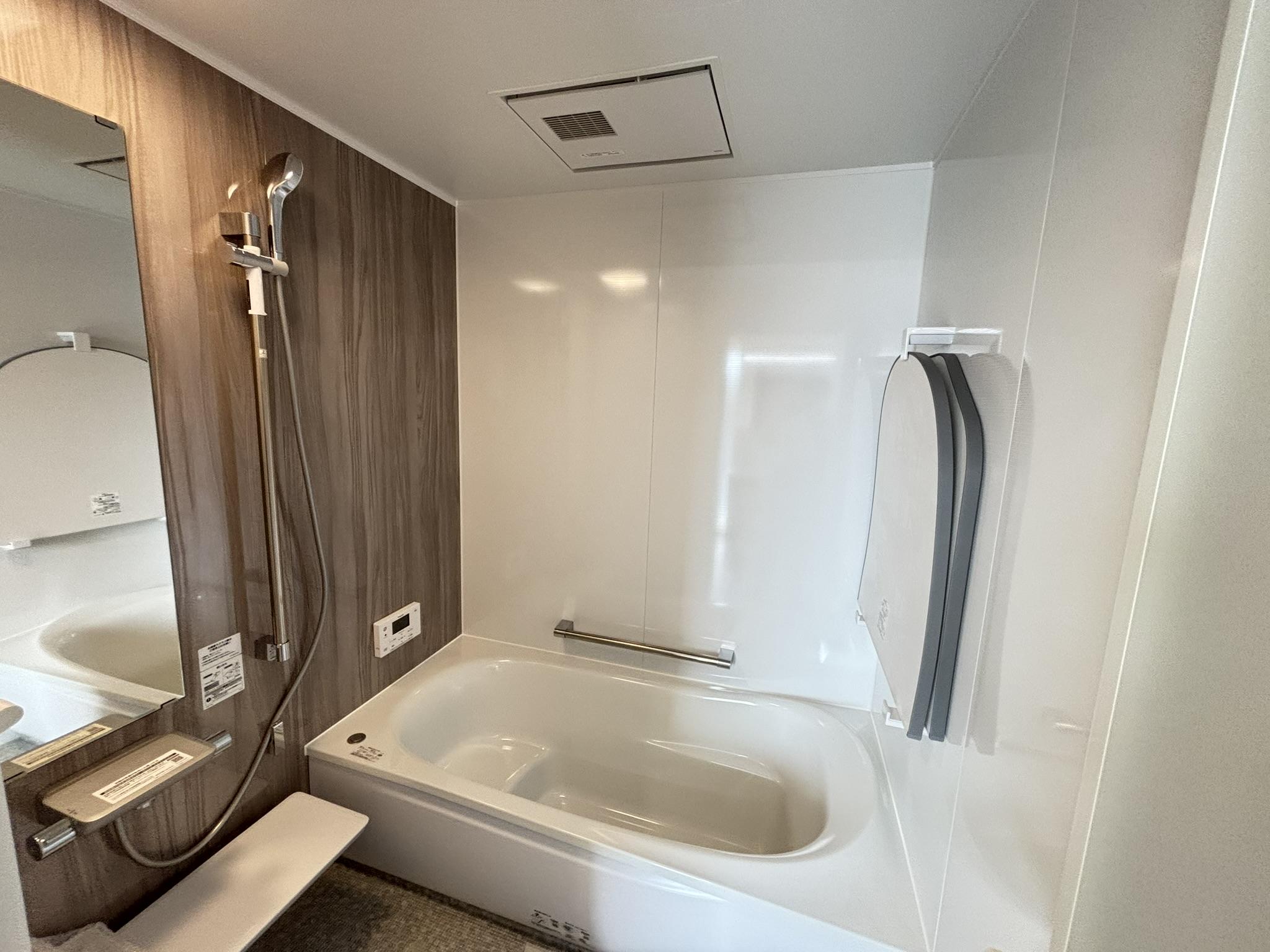 土地+建物（3LDK)+外構工事及び付帯設備含む総額￥3,678万円
立地条件：土地成型が良く駐車がスムーズな配置計画で日当たり良好な閑静な住宅地
建物のポイント：新築建売住宅　長期優良住宅認定・耐震性能は国内最高等級の3取得
住宅省エネ2025子育てグリーン住宅支援事業　長期優良住宅80万円補助金受給対象住宅イメージ17